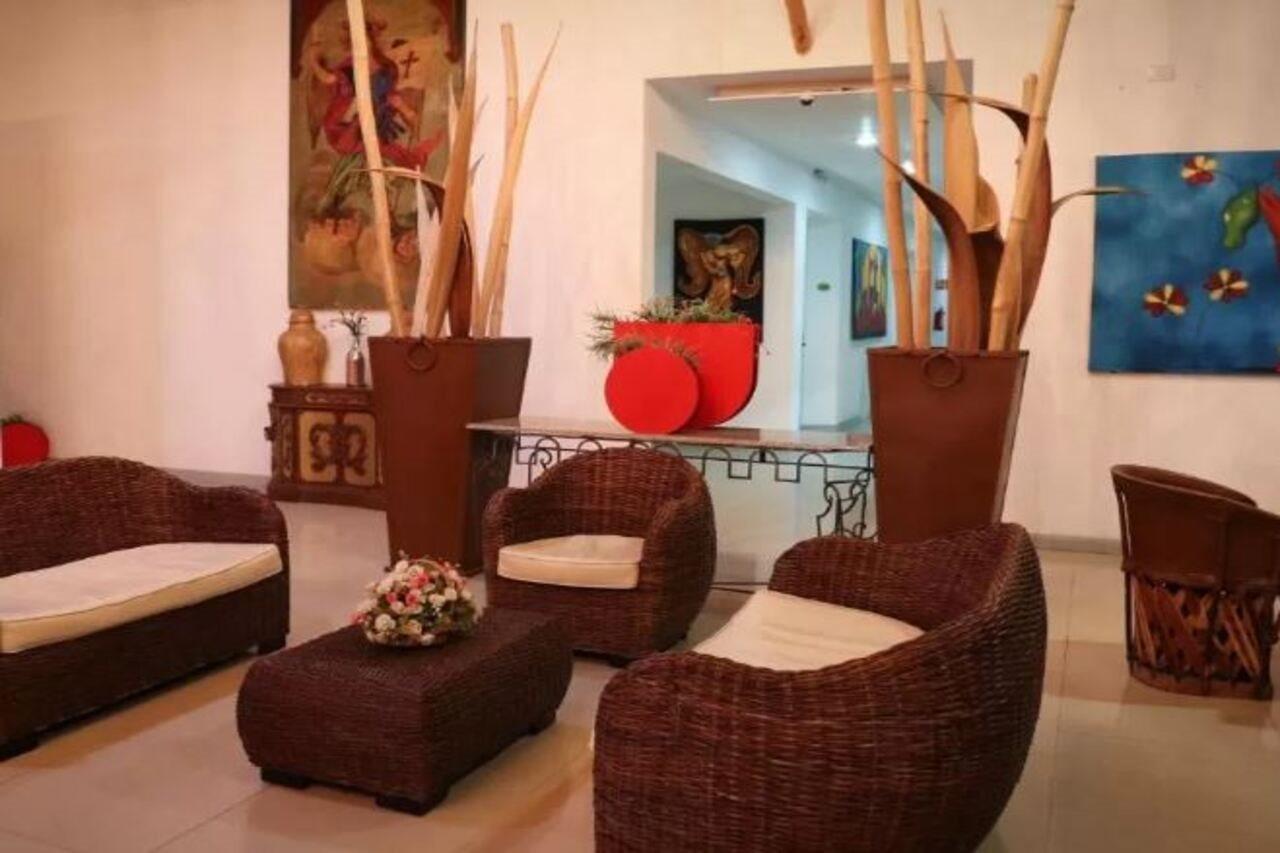 Zar Colima Hotel Ngoại thất bức ảnh